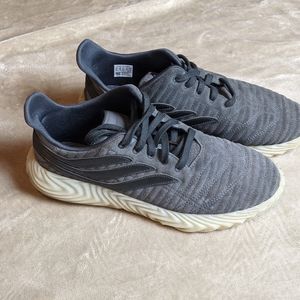 Adidas Sobakav in Charcoal